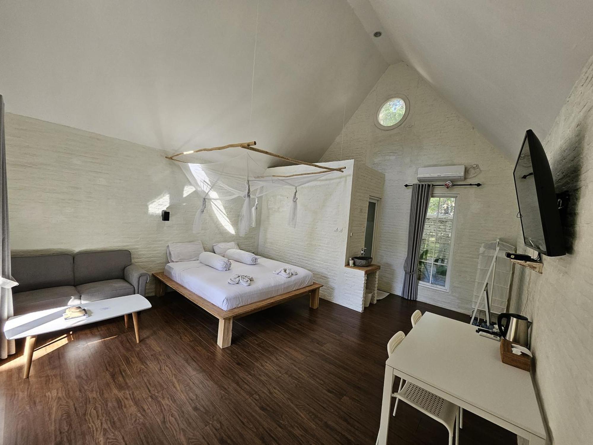 Pasir Putih Resort & Resto Maluk Экстерьер фото